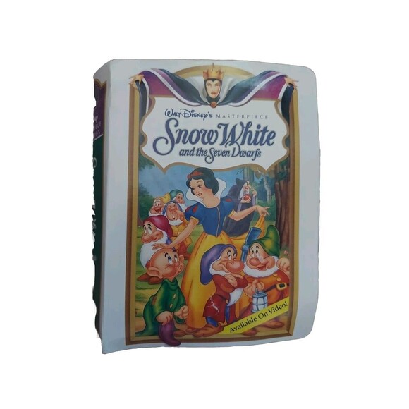 McDonald's Happy Meal Toy 1995 Walt Disney Masterpiece Collection - Snow White - Picture 1 of 8